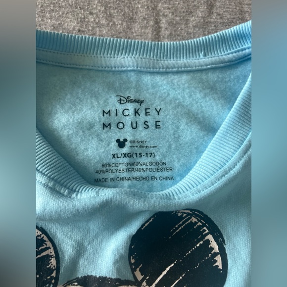 NWOT Disney Mickey Original Crop Top Sweater size XL - Picture 6 of 9
